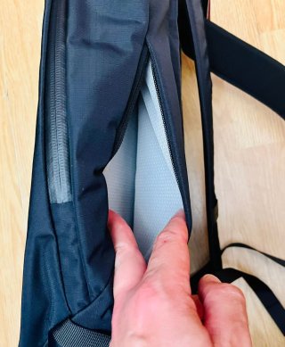 Mochila Alpaka Aero Pack Axoflux Negra