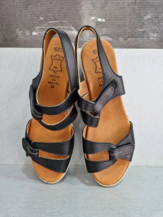 Sandalias cuña piel negras y marrones T39 nuevas