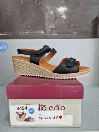 Sandalias cuña piel negras y marrones T39 nuevas