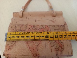 Portafoglio donna fantasia mappa geografica