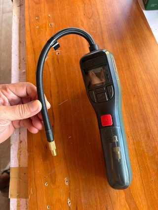 Bomba de aire Bosch EasyPump 3.6V