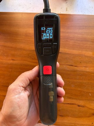 Bomba de aire Bosch EasyPump 3.6V