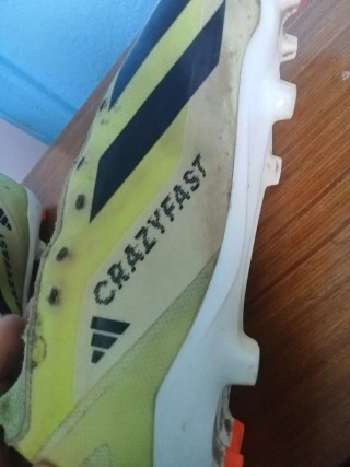 Scarpe da calcio Adidas verdi e nere