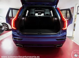 Volvo XC90 2.0 T8 AWD R-Design Auto