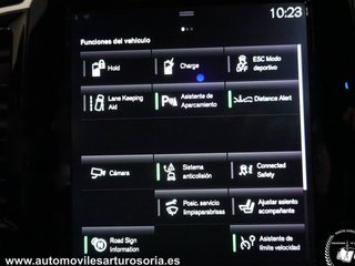 Volvo XC90 2.0 T8 AWD R-Design Auto