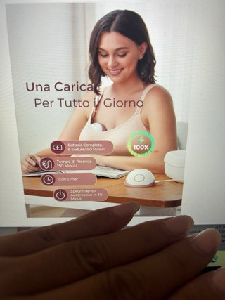 Tiralatte elettronico indossabile Momcozy