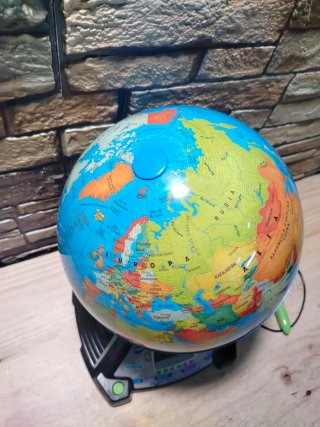 VTech Globo Terráqueo Pantalla Multimedia HD BBC