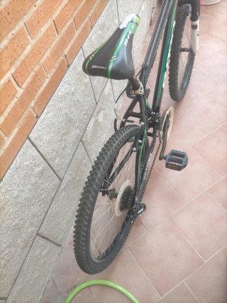 Bicicleta de Montaña 24