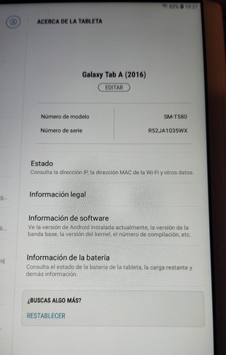 Tablet Samsung Blanca con Funda Azul