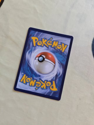 Rayquaza VMAX 218/203 Golpe Rápido