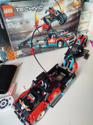 Lego Technic 42106 Coche de Carreras