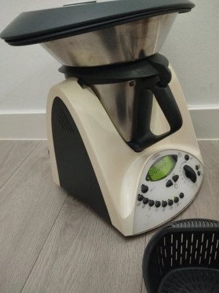 Thermomix TM31 con accesorios