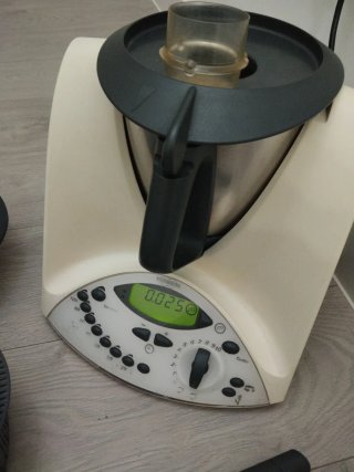 Thermomix TM31 con accesorios