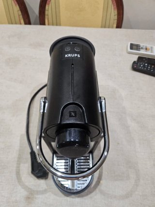Cafetera Nespresso Krups Pixie XN3005