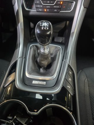 Ford Mondeo 2015
