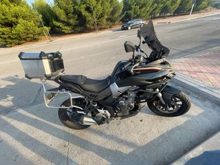 Voge 500DS Negra 2021 con Maletas Nuevas