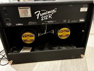 Fender Frontman 212R 100W + Footswitch