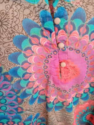Blusa mujer manga larga estampada