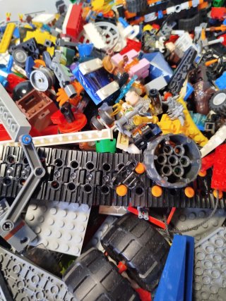 Consegna di pezzi Lego