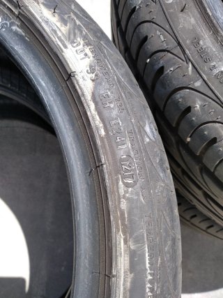 Neumático 205/40R17