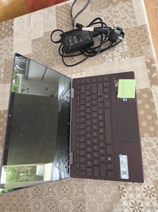 Portátil HP ENVY X360 convertible