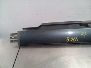 FALDON LATERAL VOLKSWAGEN PASSAT BERLINA (362) CF