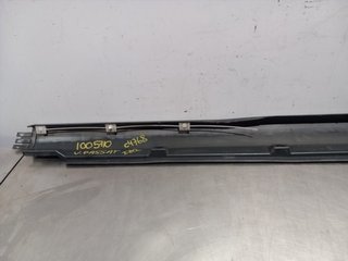 FALDON LATERAL VOLKSWAGEN PASSAT BERLINA (362) CF