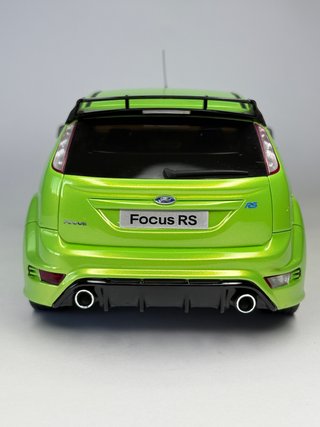 Ford Focus RS Mk2 Ottomobile 1/18 OT381