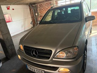 Mercedes-Benz Clase ML 320 gasolina FABULOSO 2005