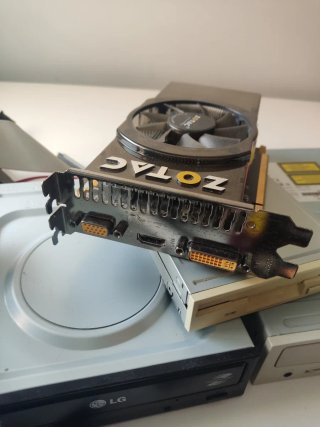 Componenti PC anni 2000 Intel pronti all'uso per retro gaming, emulazione, Windows XP o assemblaggio