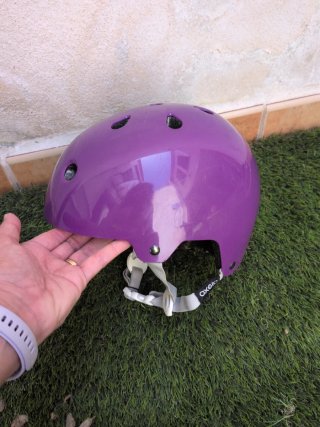 Patines en línea Oxelo Talla 30-32, incluye casco.