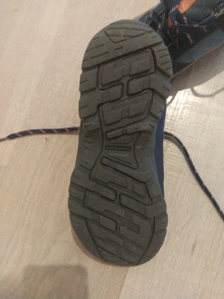 Botas de montaña impermeables niño o niña