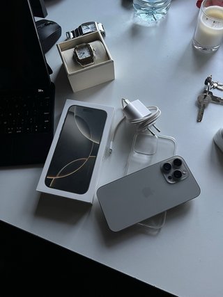 iPhone 16 Pro Max