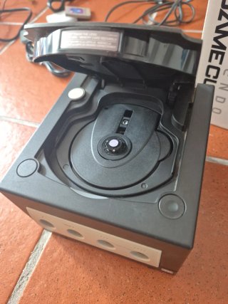 Nintendo GameCube Negra Completa con Caja