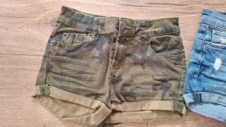 Lote 5 Pantalones Cortos Vaqueros. Talla 32.