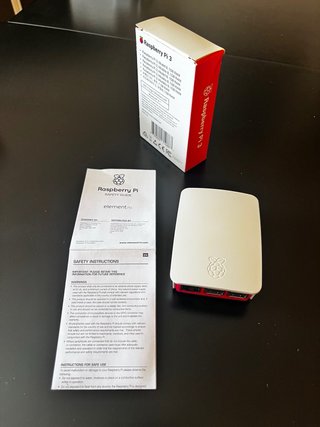Raspberry Pi 3 Model B 16GB NOOBS