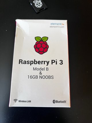 Raspberry Pi 3 Model B 16GB NOOBS