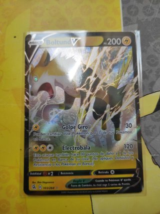 Carta Pokémon Boltund V 103/264 Español