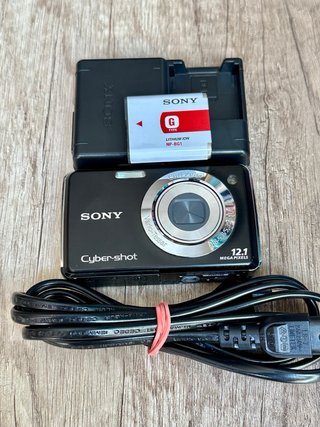 Sony Cyber-shot DSC-W210 de 12.1 megapíxeles