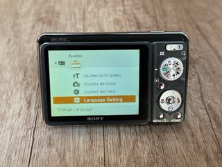 Sony Cyber-shot DSC-W210 de 12.1 megapíxeles