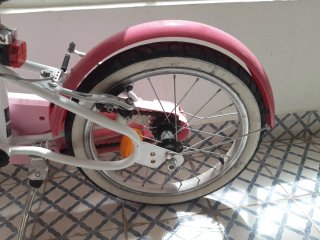Bici Decathlon niña 4-6 años. Freno un poco suelto