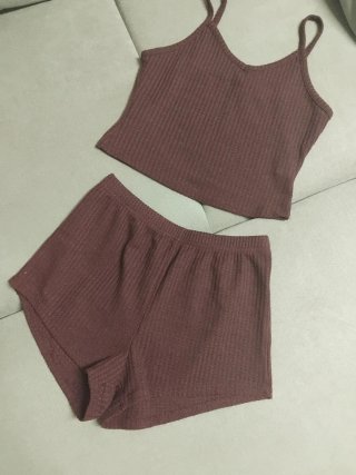 Pijama corto burdeos talla M