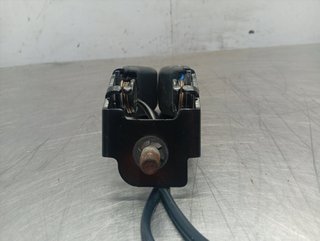 ENGANCHE CINTURON TRASERO IZQUIERDO NISSAN NAVARA