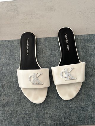 Sandalias Calvin Klein Blancas