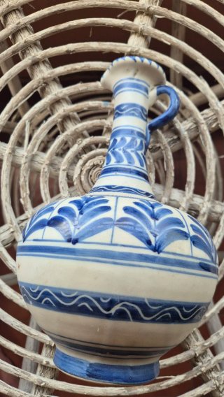 Jarra Vinatera Talavera Azul y Blanco