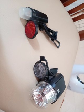 Faro delantero y trasero bicicleta