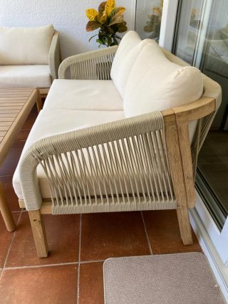 Conjunto Muebles Exterior: Sillones y Mesa