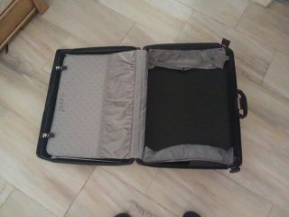 Maleta de viaje negra