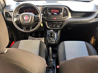 FIAT Doblò 95cv, doble puerta lateral, aire acondi