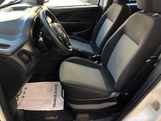 FIAT Doblò 95cv, doble puerta lateral, aire acondi